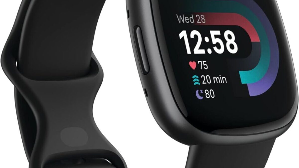 Buy Fitbit Versa 4 Fitness Smart Watch Price in 2024