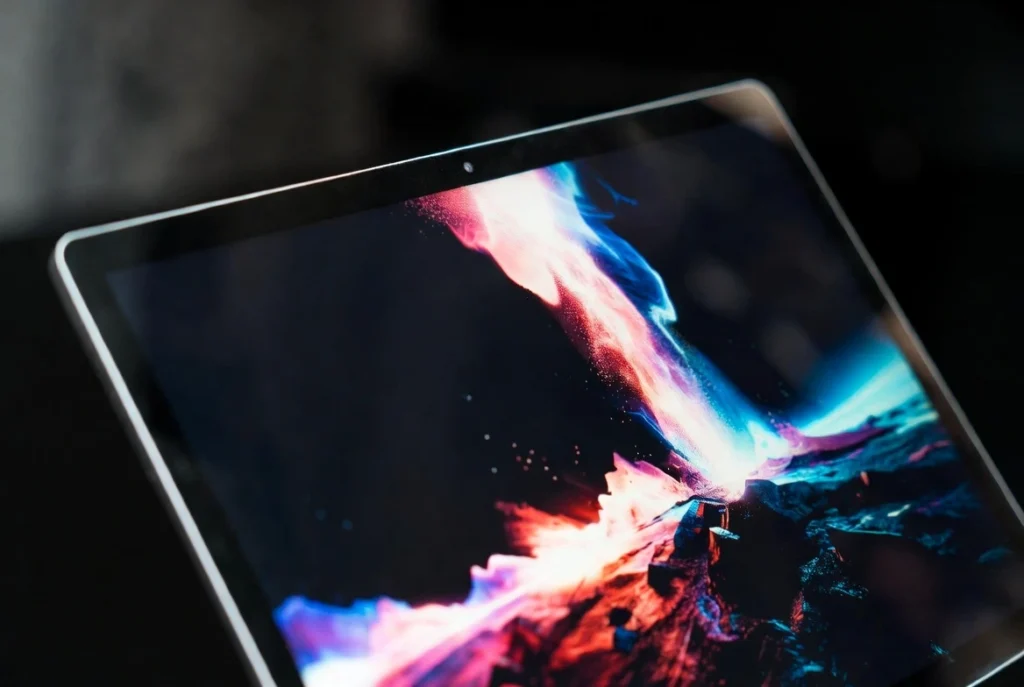 Microsoft Surface Pro 13 inches X elite Typeshop.pk